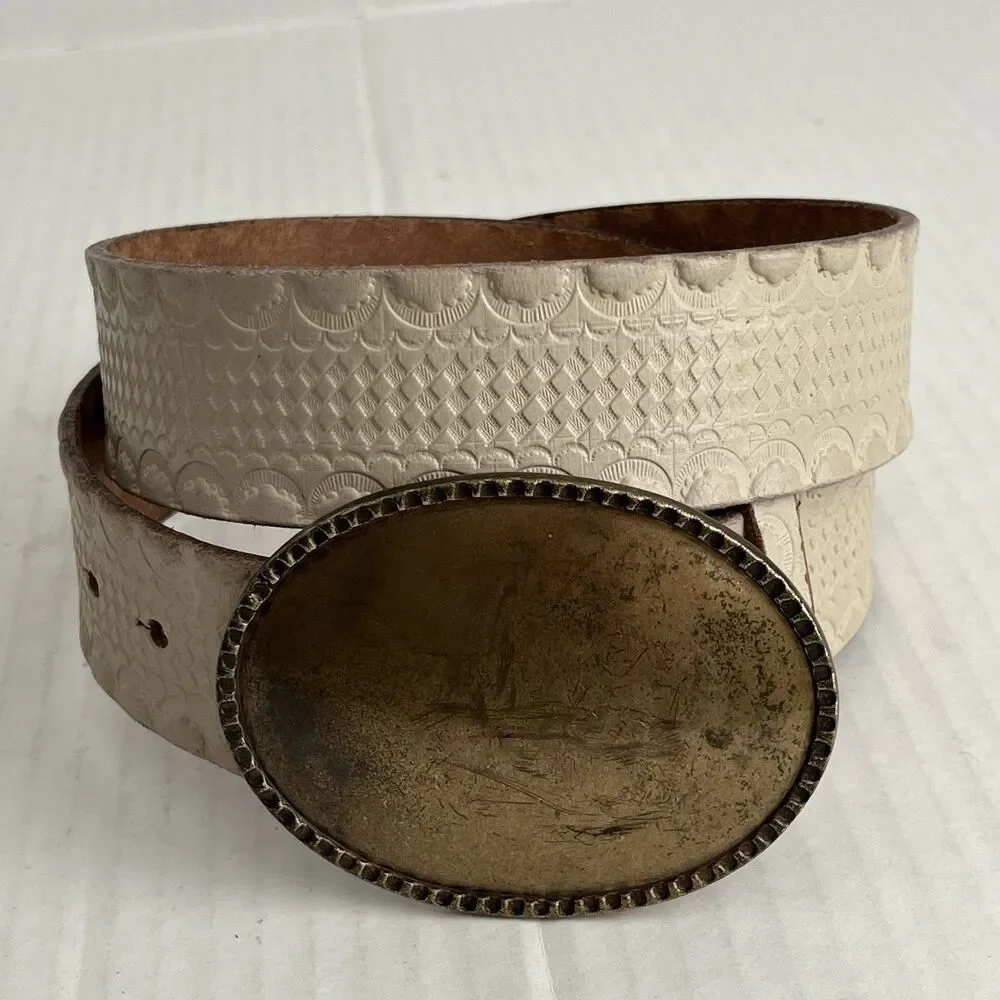 Free People Duke Concho Belt Brass Oval Buckle Leather Western Boho M/L 42”